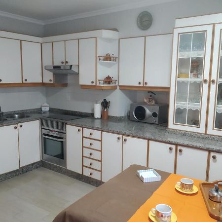 Apartamento Pettit Centro De Эль-Грове Экстерьер фото