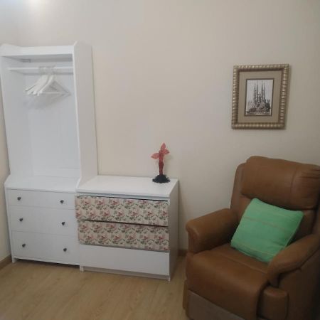 Apartamento Pettit Centro De Эль-Грове Экстерьер фото