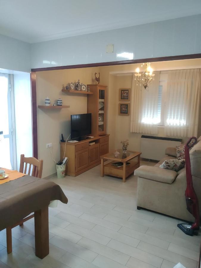 Apartamento Pettit Centro De Эль-Грове Экстерьер фото