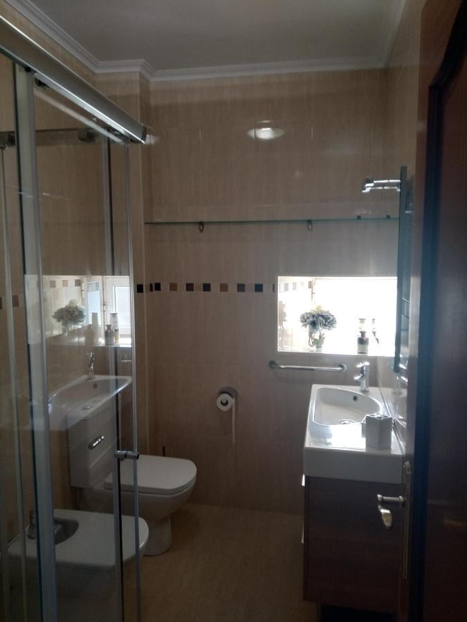 Apartamento Pettit Centro De Эль-Грове Экстерьер фото
