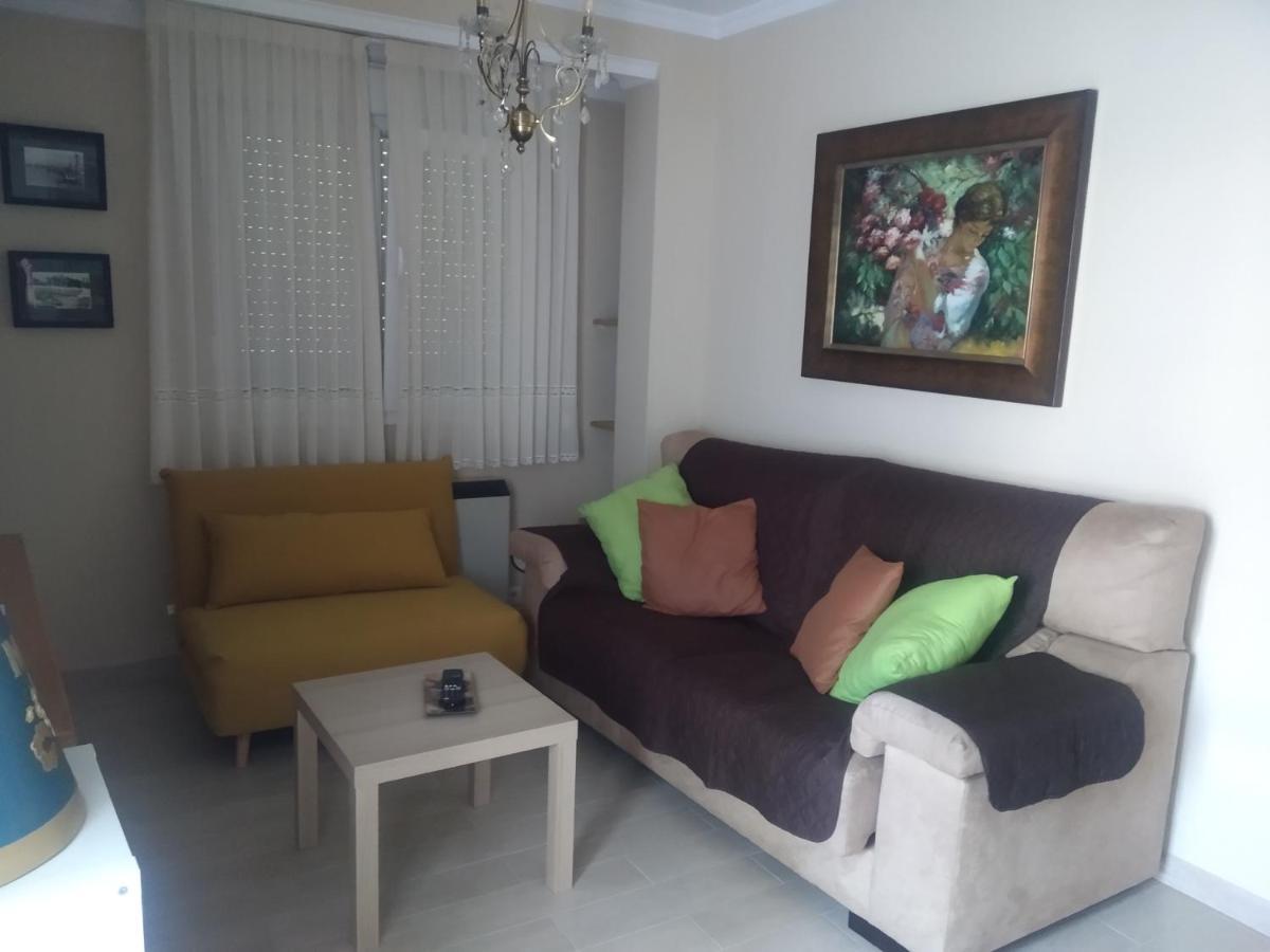 Apartamento Pettit Centro De Эль-Грове Экстерьер фото